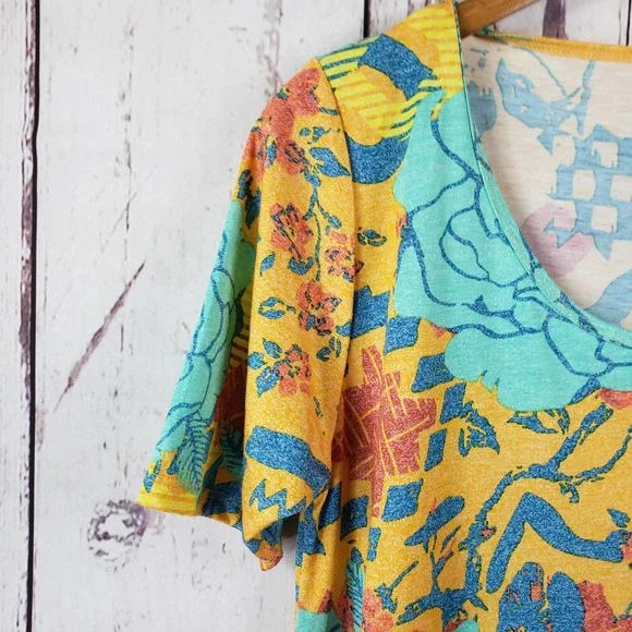 LulaRoe Perfect T Shirt Womens Size XS Floral Short Sleeve Scoop Neck Orange NWT - Picture 3 of 7